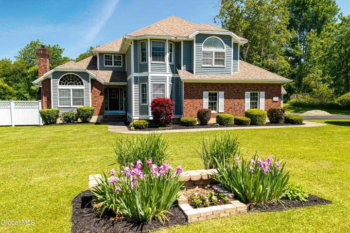 116 Boulderwood Drive, Queensbury, NY, photo 4
