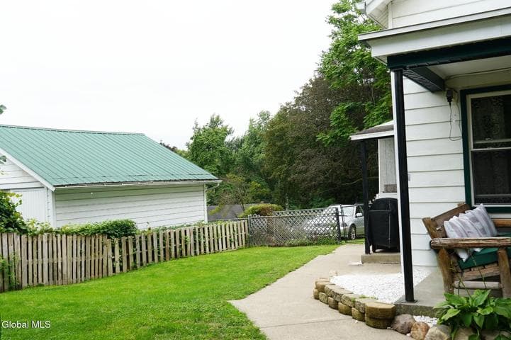 612 Pawling Avenue, Troy, NY, photo 5