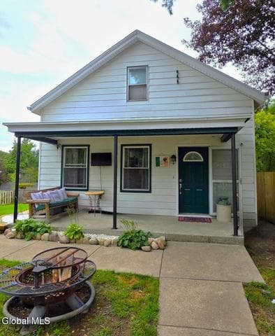 612 Pawling Avenue, Troy, NY, photo 2