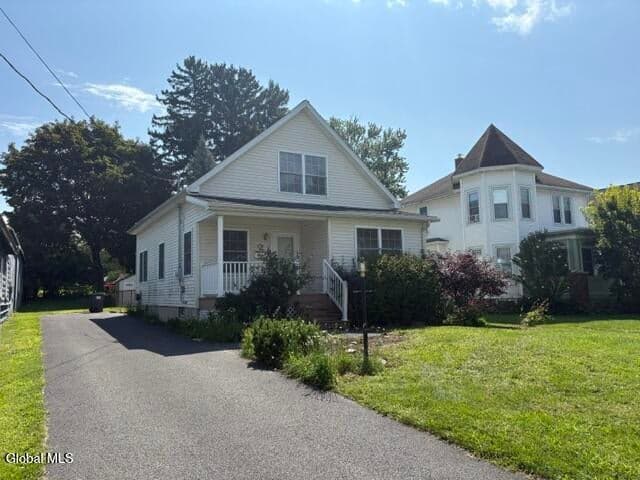 24 Van Buren Avenue, Castleton-on-Hudson, NY, photo 2