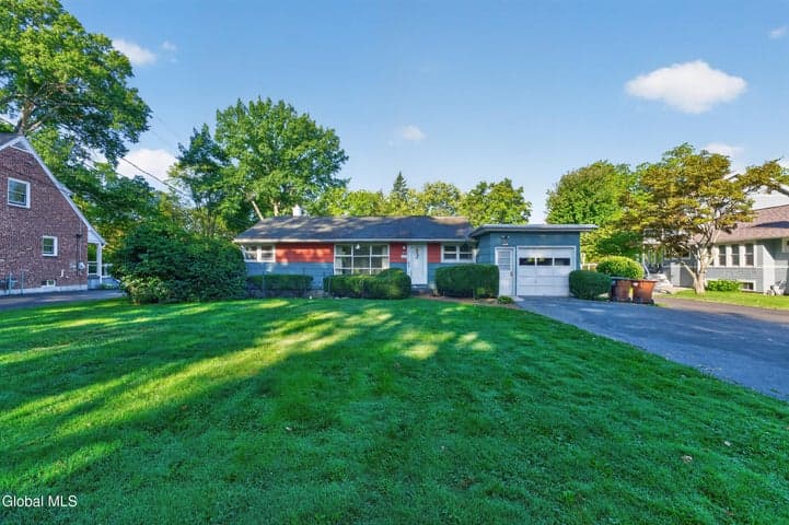 82 Salisbury Road, Delmar, NY, photo 2