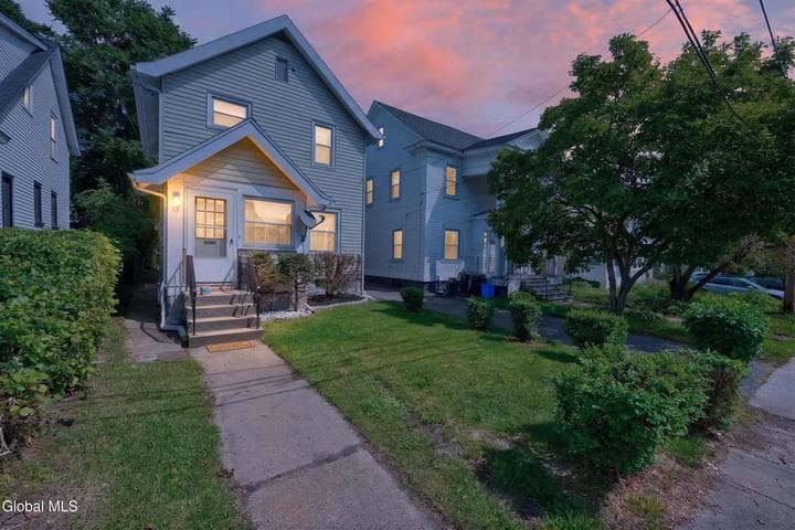 15 Lawn Avenue, Albany, NY, photo 1