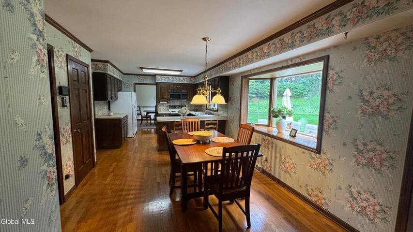 6 Thistledown Court, Loudonville, NY, photo 4