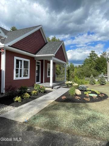 5 Kerr Drive, Wilton, NY, photo 5