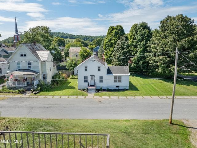 27 Blanchard Street, Salem, NY, photo 4