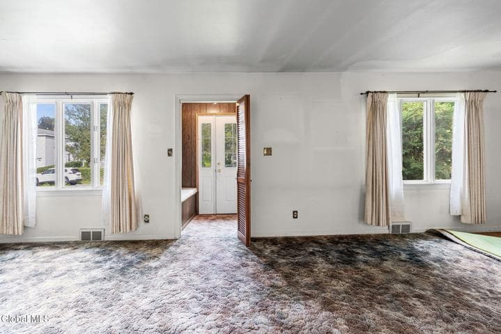 141 Polsin Drive, Rotterdam, NY, photo 4
