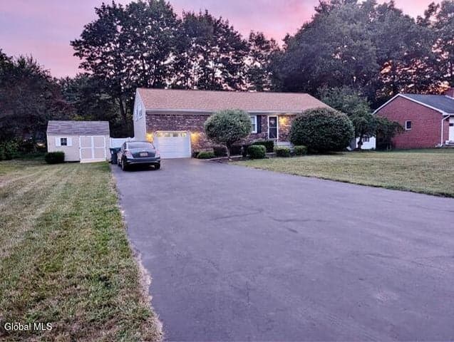 2 Janet Lane, Albany, NY, photo 3