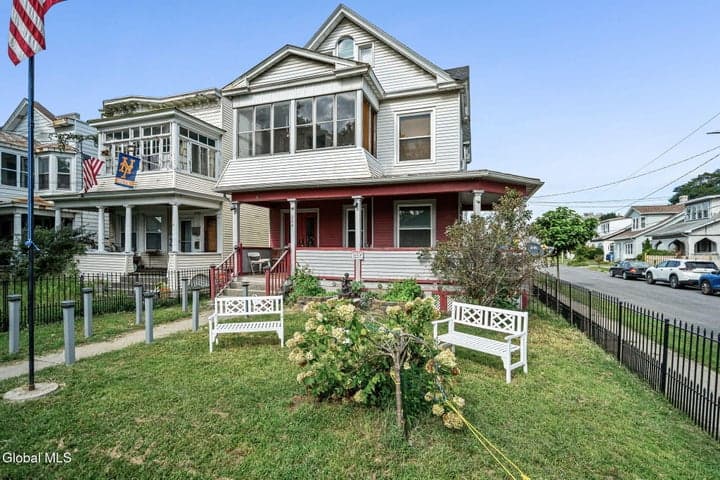 264 Manning Boulevard, Albany, NY, photo 3