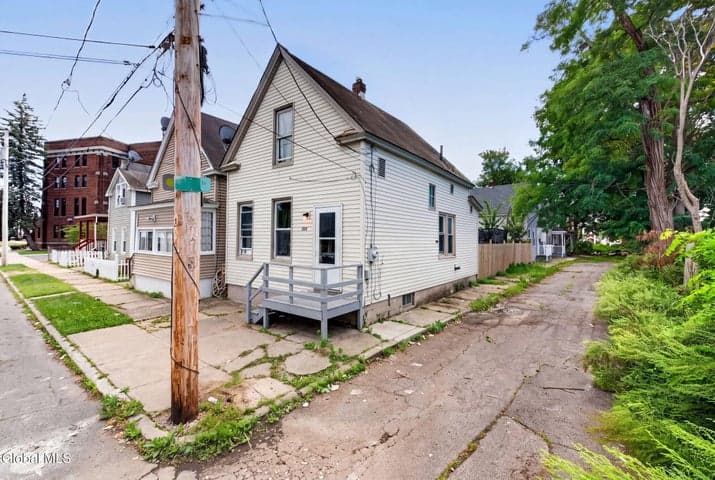 800 Emmett Street, Schenectady, NY, photo 1
