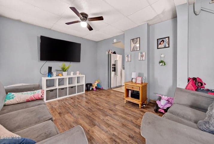 800 Emmett Street, Schenectady, NY, photo 3
