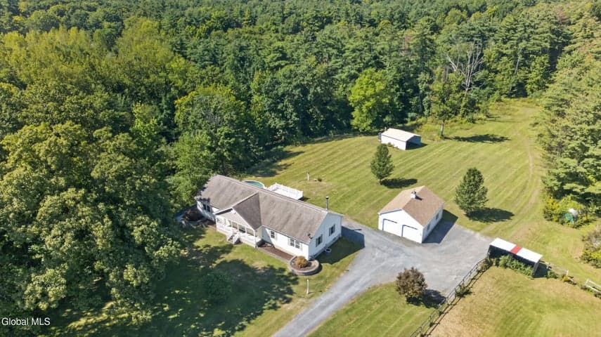 5 Den Besten Way, Schodack, NY, photo 2