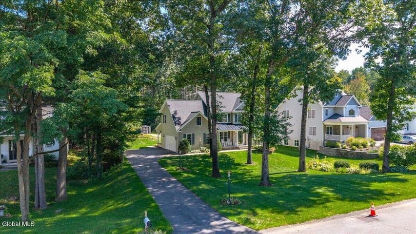 63 Cobble Hill Drive, Wilton, NY, photo 4