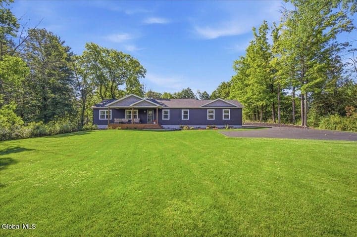 275 Evans Street, Schuylerville, NY, photo 2