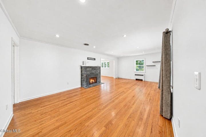 87 Murray Avenue, Delmar, NY, photo 3