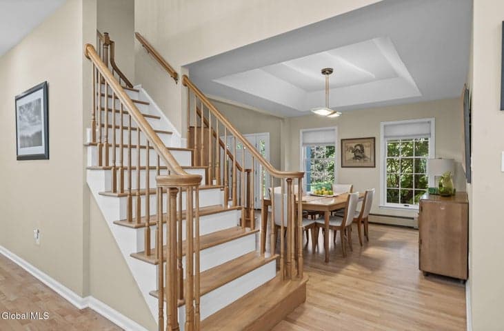 827 Creek Court, Slingerlands, NY, photo 4