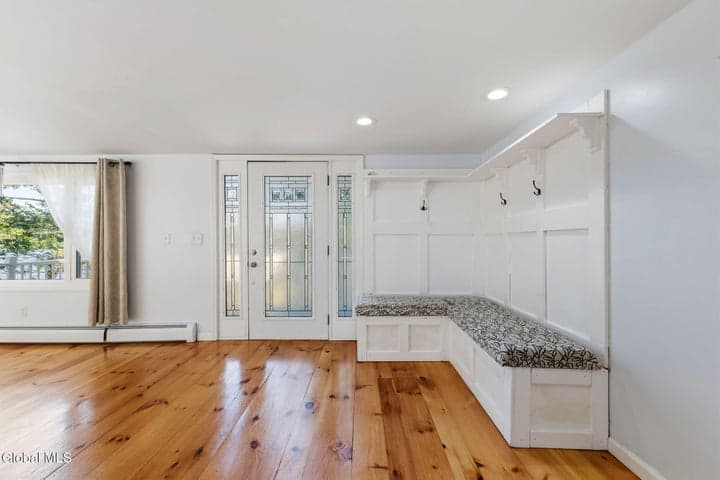 62 Lake Shore Circle Drive, Nassau, NY, photo 4