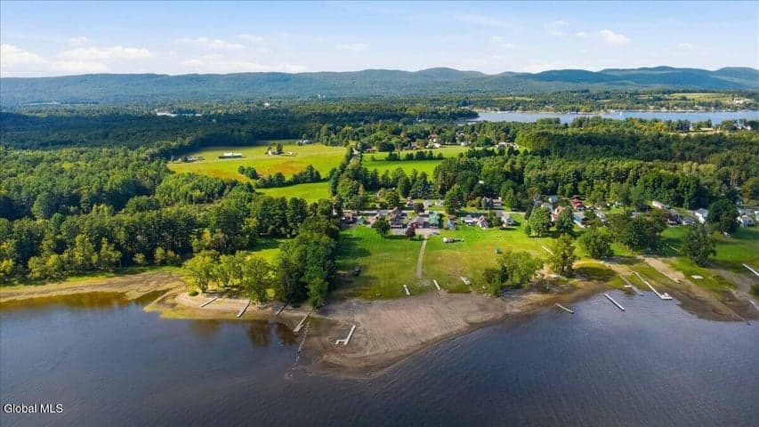 108 Bertrand Road, Mayfield, NY, photo 5
