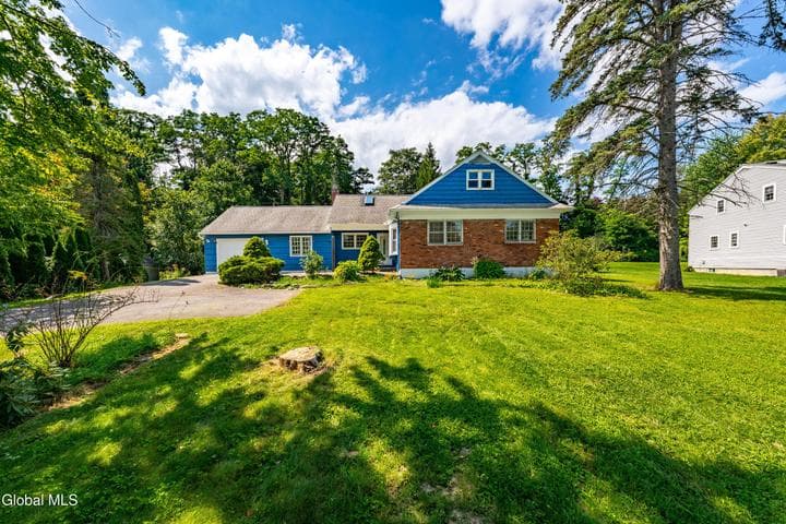 4132 Buckingham Drive, Niskayuna, NY, photo 2