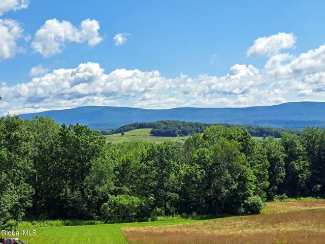L 9.1 State Line Road, White Creek, NY, photo 1