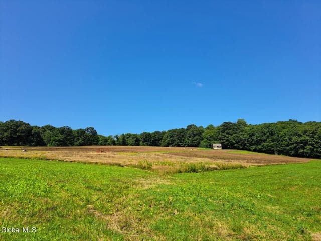 L 9.1 State Line Road, White Creek, NY, photo 2
