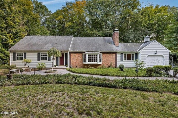962 Grooms Road, Rexford, NY, photo 2