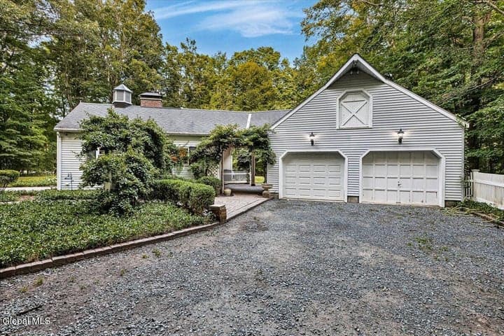 962 Grooms Road, Rexford, NY, photo 3
