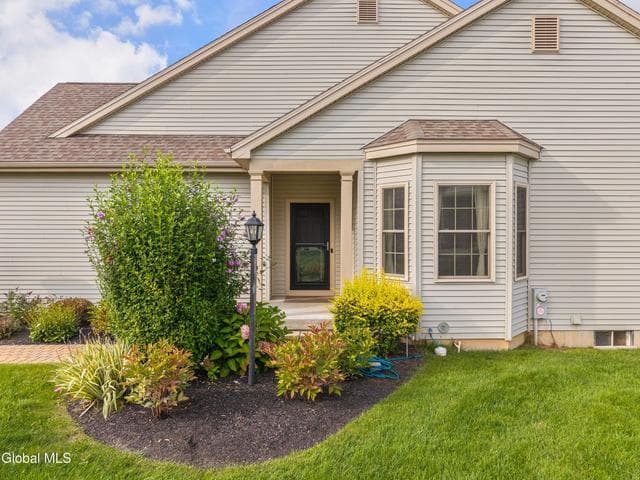 36 Fathers Way, Slingerlands, NY, photo 3