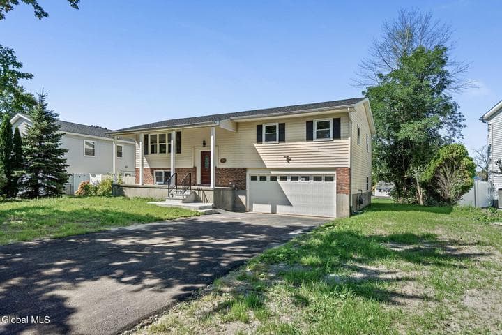3 Petalas Drive, East Greenbush, NY, photo 2