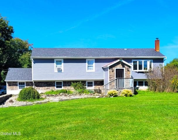 123 Highland Road, Greenville, NY, photo 1