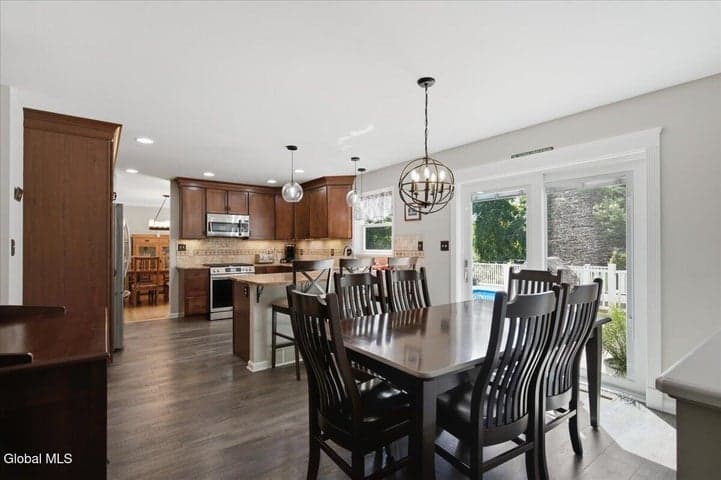54 Jamison Drive, Clifton Park, NY, photo 5