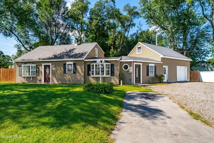 1058 Inner Drive, Schenectady, NY, photo 1