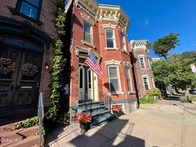 225 Green Street, Schenectady, NY, photo 2