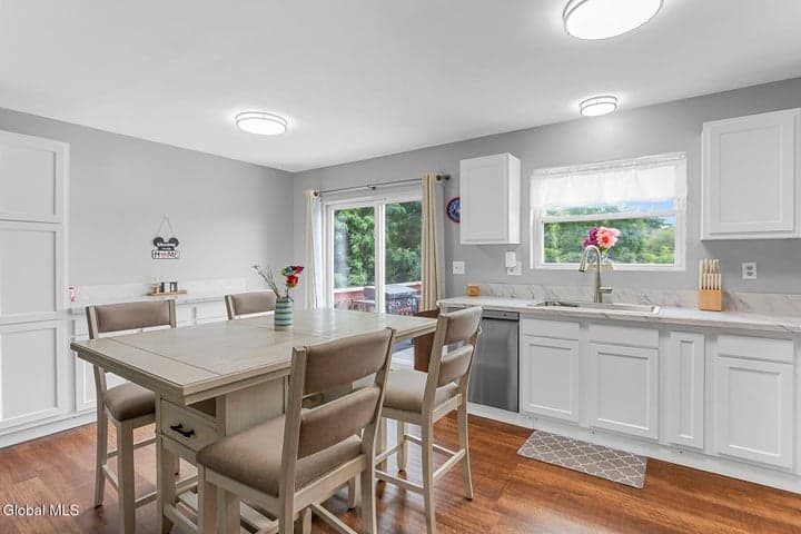 61 Locust Ridge Drive, Corinth, NY, photo 5