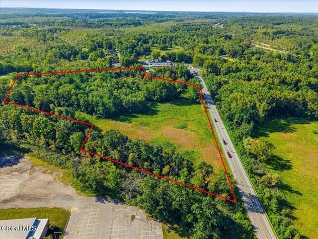 L19 Weibel Avenue, Saratoga Springs, NY, photo 2
