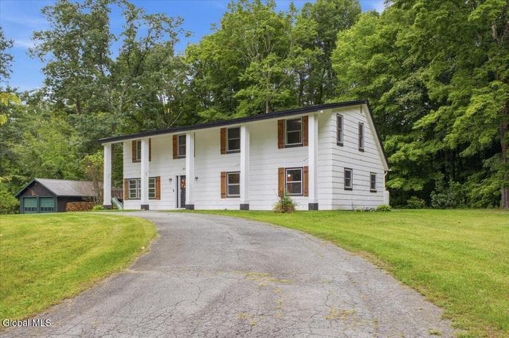 35 French Mountain Drive, Queensbury, NY, photo 4