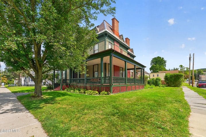 824 2nd Avenue, Troy, NY, photo 3