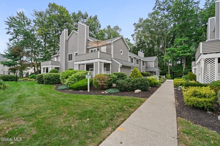 1976 Curry Road ## E134, Rotterdam, NY, photo 2