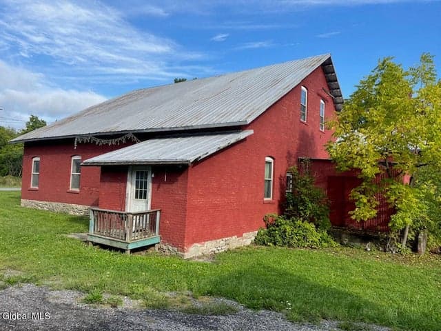 115 Everett Street, Cobleskill, NY, photo 3