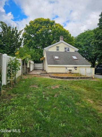 35 Leonard Street, Glens Falls, NY, photo 5