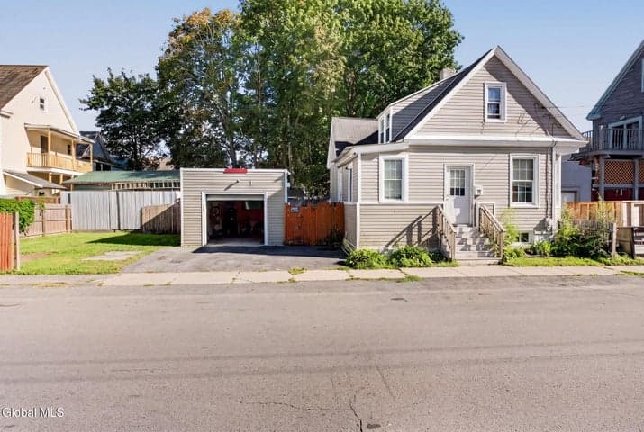 27 Steuben Street, Schenectady, NY, photo 1