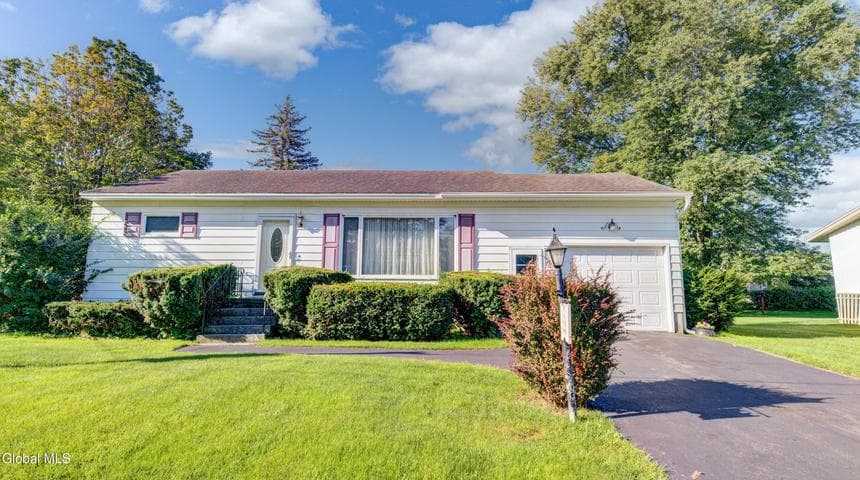66 St Paul Street, Amsterdam, NY, photo 1