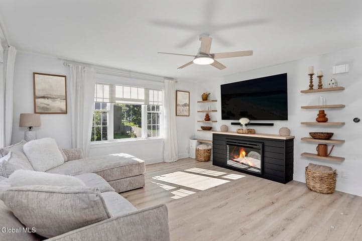 2412 Curry Road, Rotterdam, NY, photo 5