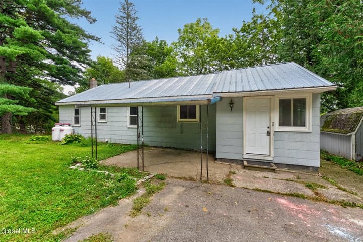 28 Cardinal Lane, New Baltimore, NY, photo 5