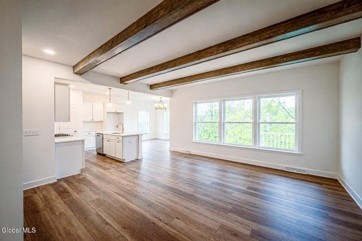 41 Heritage Way, Bethlehem, NY, photo 4