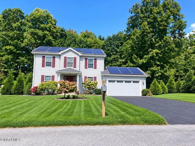 23 Geneva Drive, Queensbury, NY, photo 1