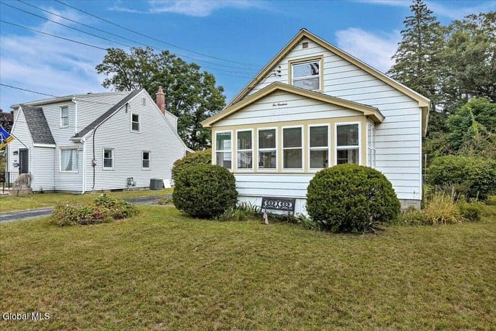 219 Stoodley Place, Rotterdam, NY, photo 3