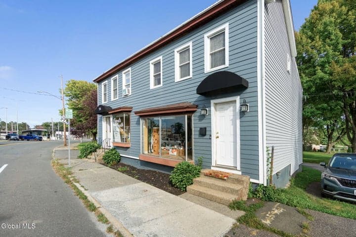 736 3rd Avenue, Watervliet, NY, photo 2