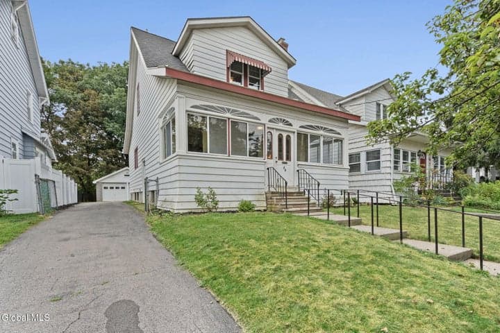 74 Hollywood Avenue, Albany, NY, photo 3