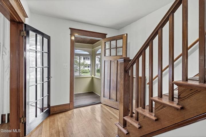 74 Hollywood Avenue, Albany, NY, photo 5