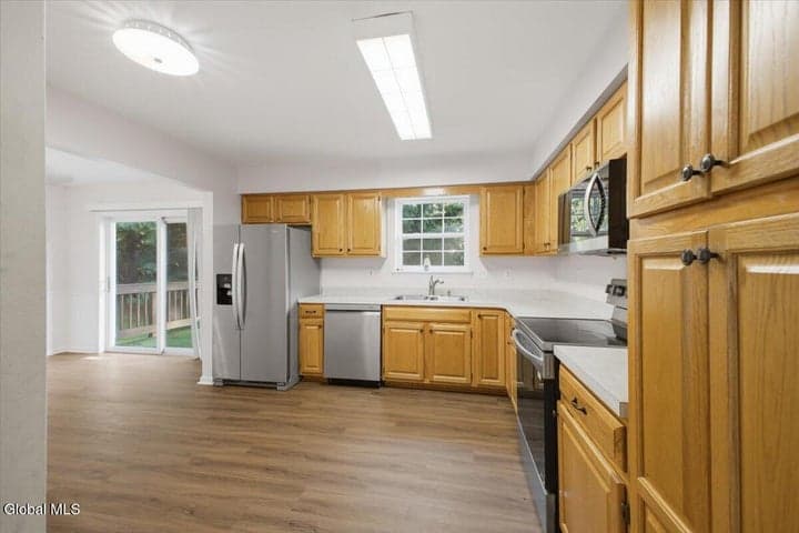 315 Consaul Road, Colonie, NY, photo 4
